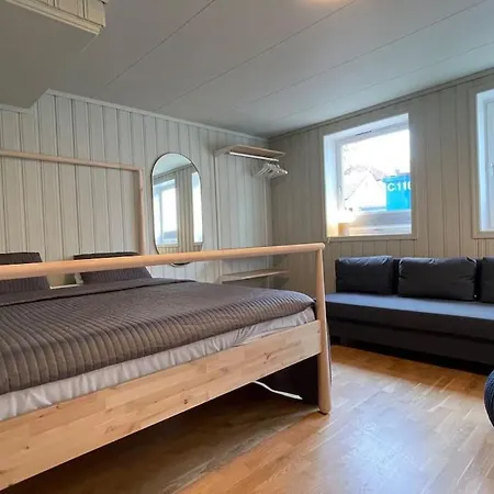 Ledaal Place 1 By Ставангер