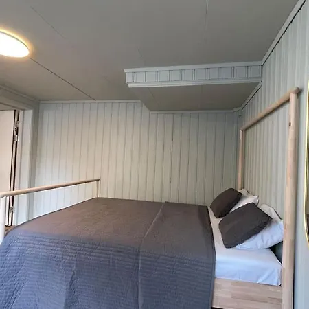 Ledaal Place 1 By Апартаменты