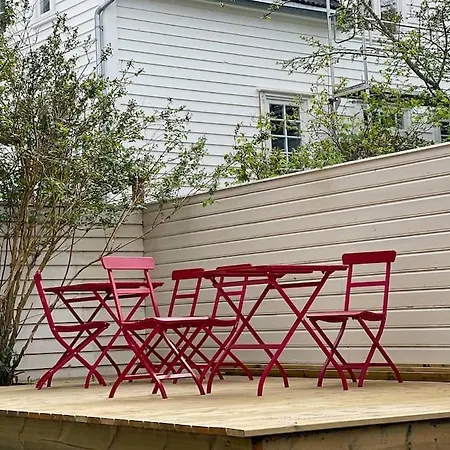 Ledaal Place 1 By Apartman