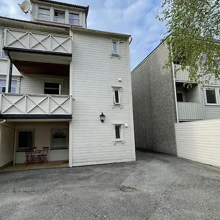 Ledaal Place 1 By Stavanger