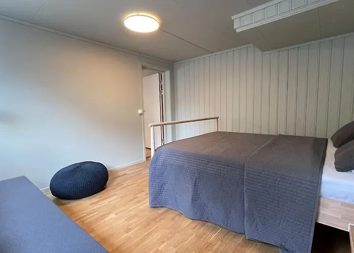 Ledaal Place 1 By Apartment