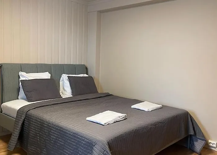 Ledaal Place 1 By Apartament *